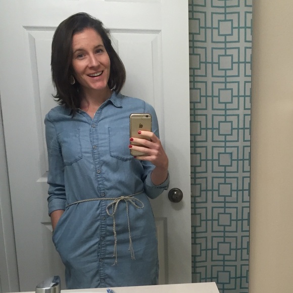 ONLY | Size 34 chambray shirt dress with pockets, button down, leather tie - Picture 3 of 4